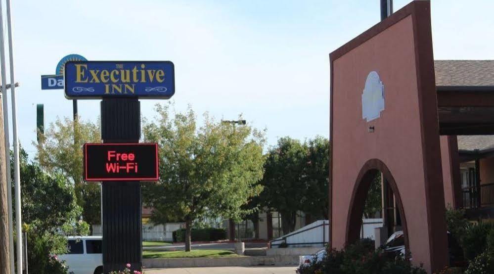 The Executive Inn & Suites Amarillo Buitenkant foto